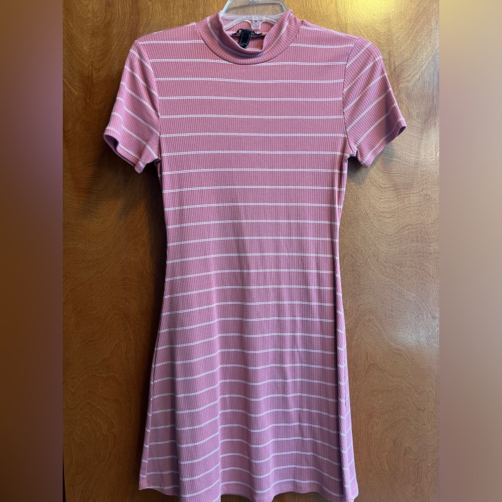 Forever 21 Ribbed Mockneck Striped T-Shirt Dress